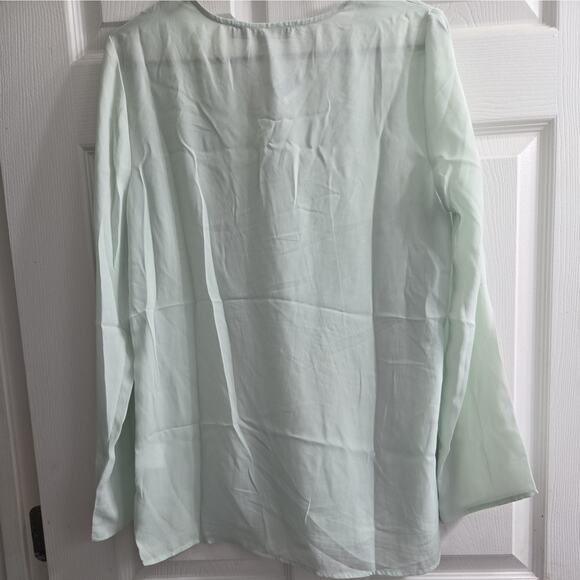 Rose & Oliver Shirt Women Small Mint Green Long Sleeve V Neck Pullover Blouse - Picture 6 of 8